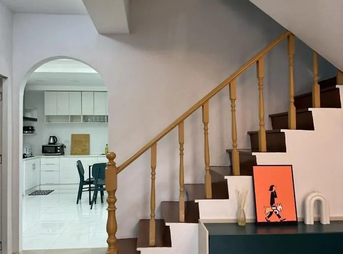 Miq Hk111-4br Ratchada-huaykwang 14pax Apartment *